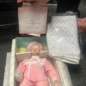 1989 Knowles - Ashton-Drake, Elizabeth Homecoming Doll